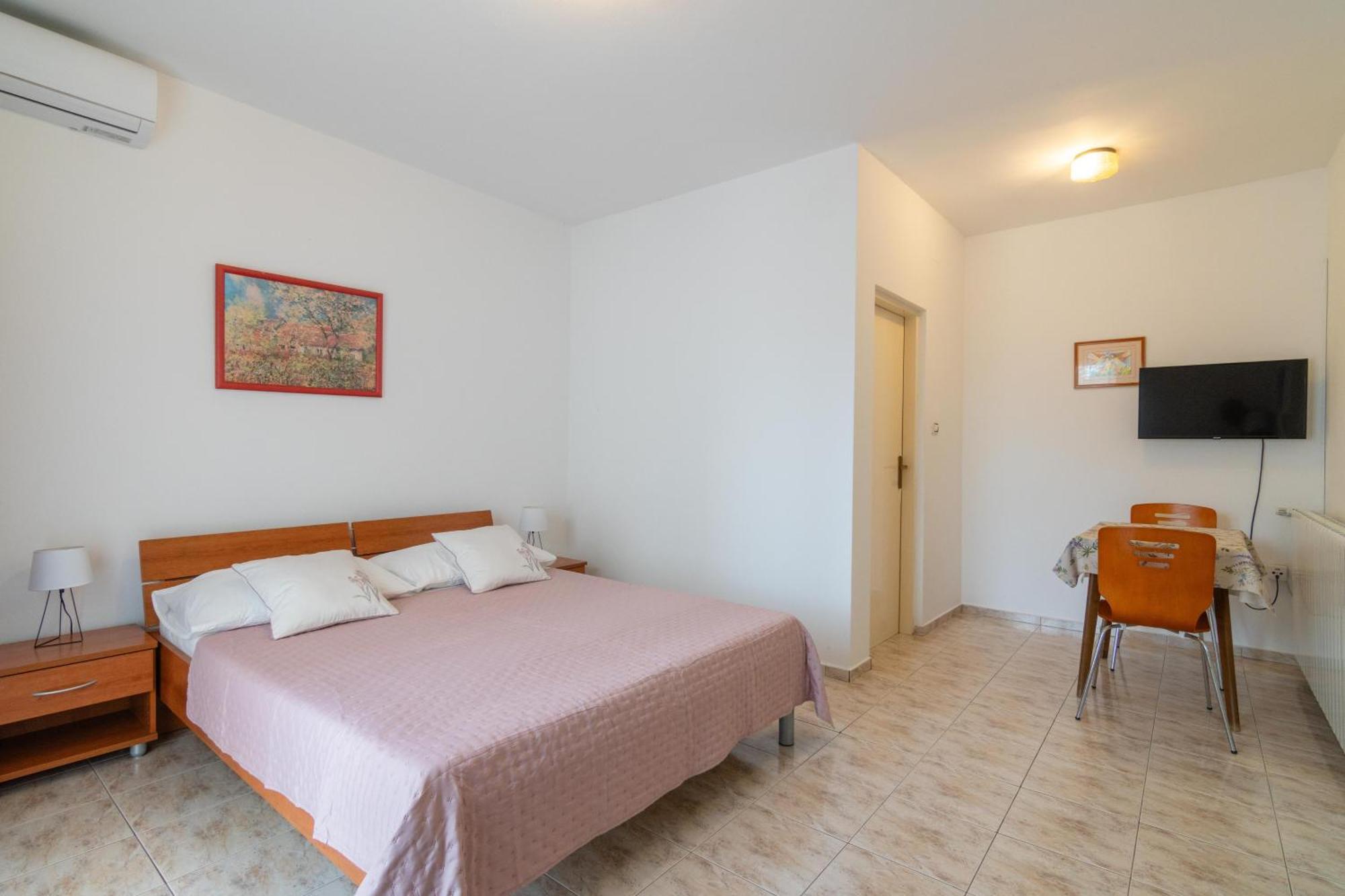 Apartments With A Parking Space Mandre, Pag - 18748 Kolan Kültér fotó